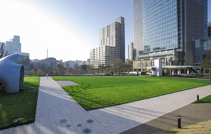 Tokyo Midtown Grass Square
